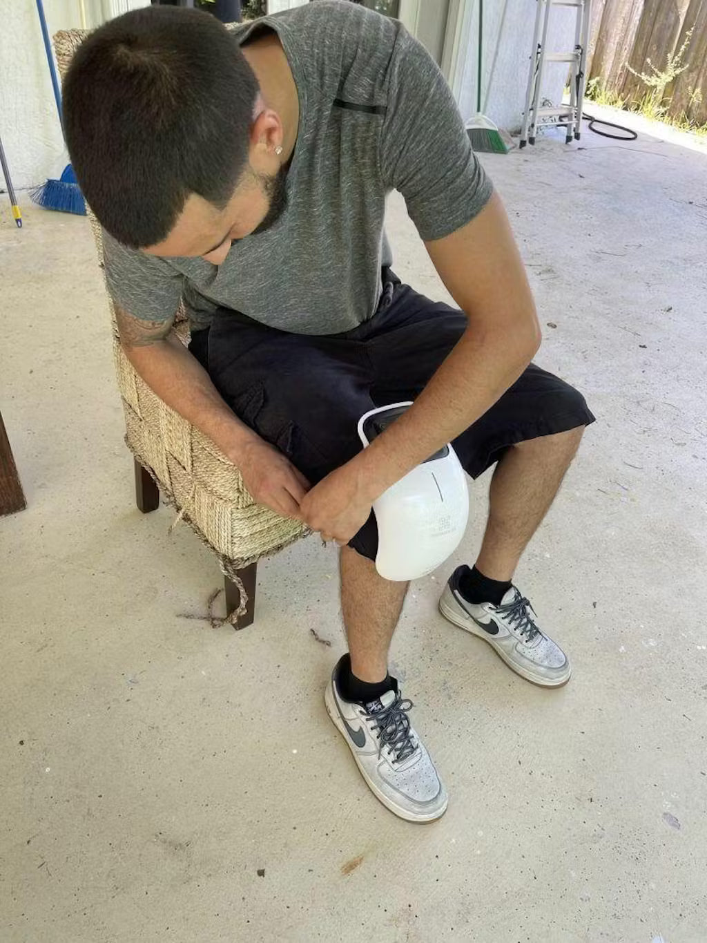 Intelligent Knee Massager