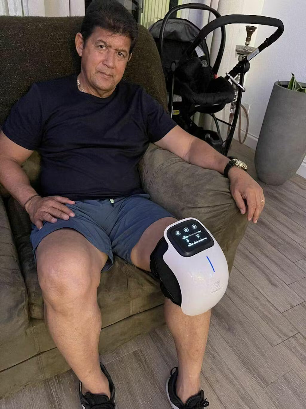 Intelligent Knee Massager